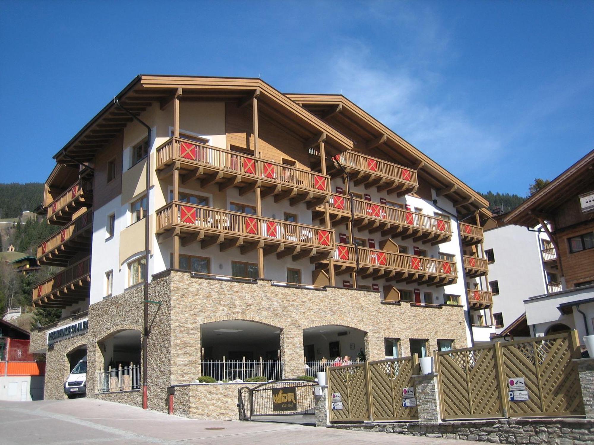 Residence Saalbach By Vaya Inklusive Joker Card Exterior photo